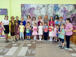 Утренник, посвящённый Международному женскому дню.
